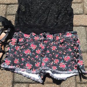 Floral denim jeans. Low rise